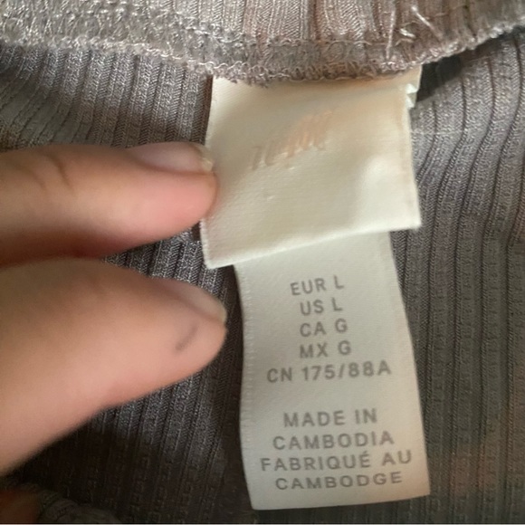 H&M Lounge Set - Picture 4 of 5